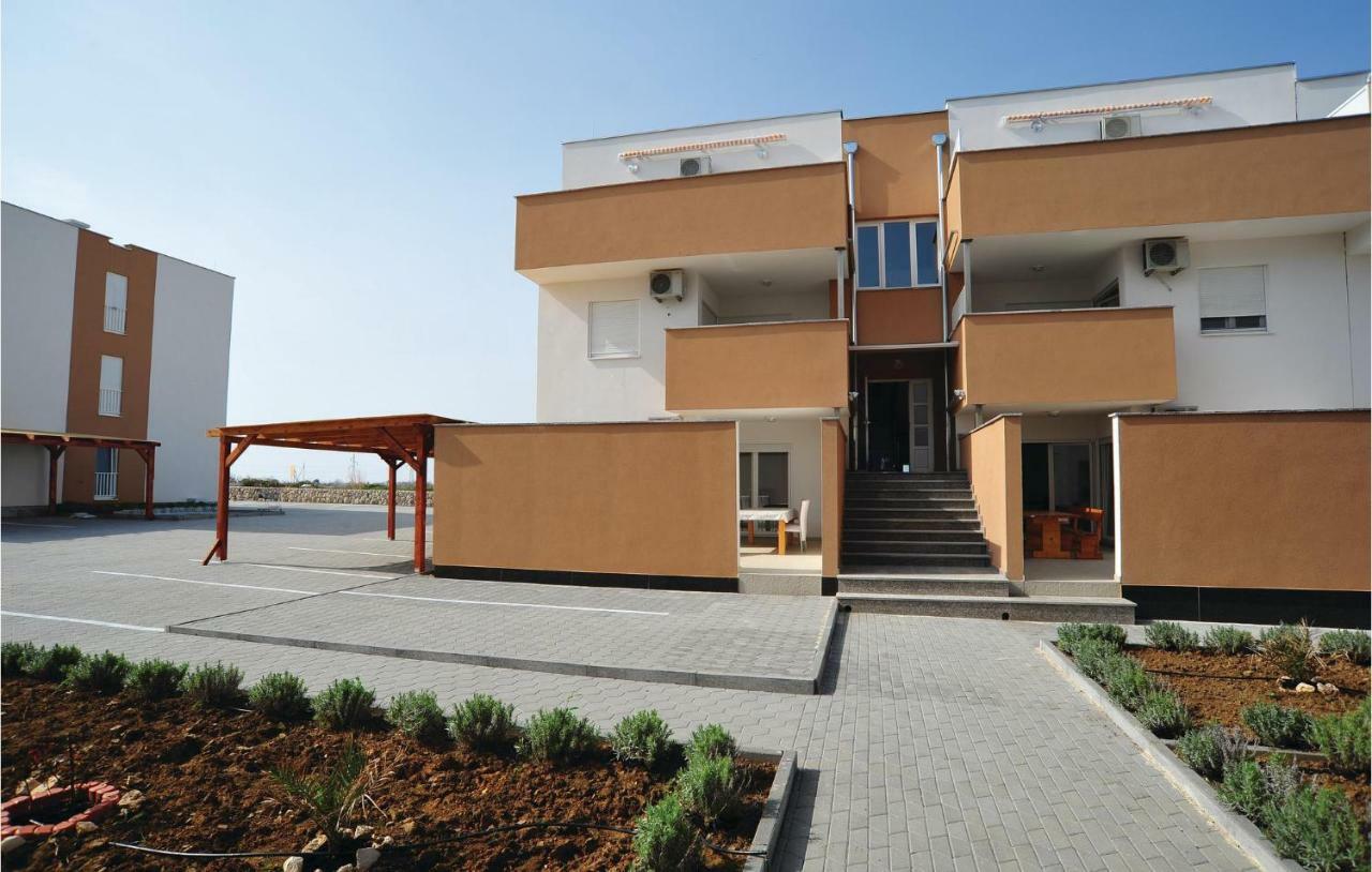 Apartment Mlasina-3 Nin Bagian luar foto
